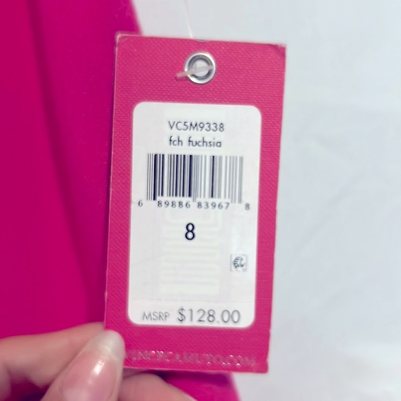 Vince Camuto Dress - size 8 1041 - Picture 4 of 7